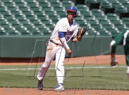Thumbnail 3 in St. Ignatius vs. Sacred Heart Cathedral (AT&T Park) photogallery.