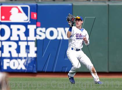 Thumbnail 3 in St. Ignatius vs. Sacred Heart Cathedral (AT&T Park) photogallery.