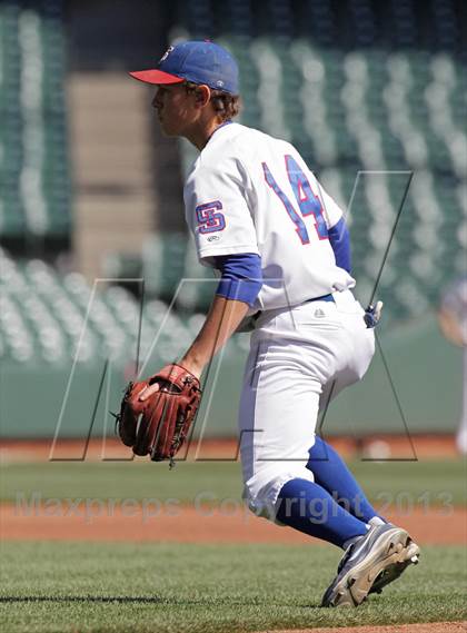 Thumbnail 1 in St. Ignatius vs. Sacred Heart Cathedral (AT&T Park) photogallery.