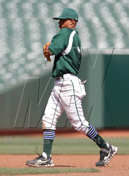 Thumbnail 1 in St. Ignatius vs. Sacred Heart Cathedral (AT&T Park) photogallery.