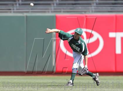 Thumbnail 3 in St. Ignatius vs. Sacred Heart Cathedral (AT&T Park) photogallery.
