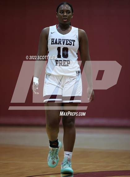 Thumbnail 2 in Elgin @ Harvest Prep (OHSAA D3 Sectional Playoff) photogallery.