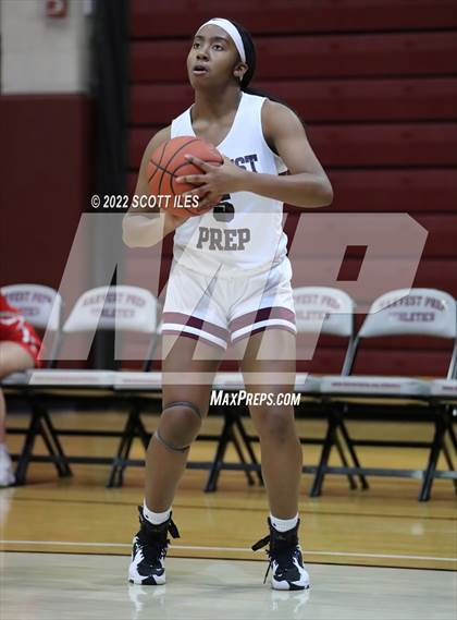 Thumbnail 1 in Elgin @ Harvest Prep (OHSAA D3 Sectional Playoff) photogallery.