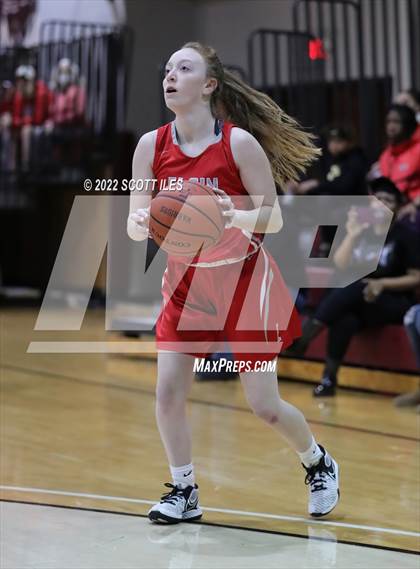 Thumbnail 1 in Elgin @ Harvest Prep (OHSAA D3 Sectional Playoff) photogallery.