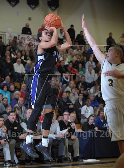 Thumbnail 2 in West Linn vs. South Eugene (Les Schwab Invitational) photogallery.