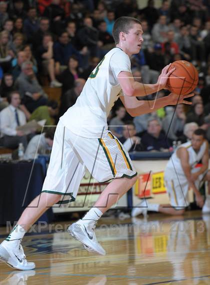 Thumbnail 3 in West Linn vs. South Eugene (Les Schwab Invitational) photogallery.