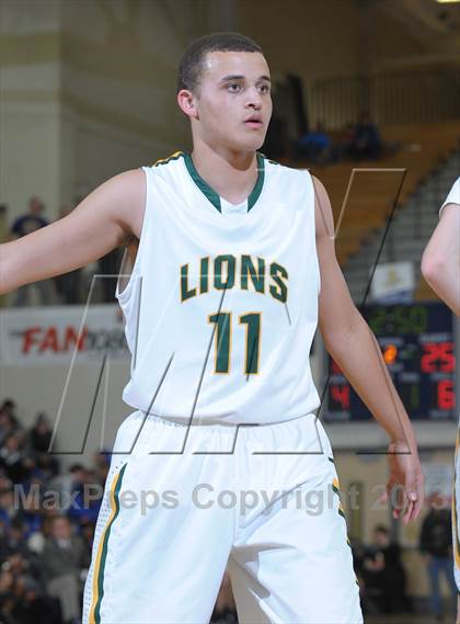 Thumbnail 2 in West Linn vs. South Eugene (Les Schwab Invitational) photogallery.