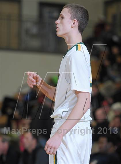 Thumbnail 2 in West Linn vs. South Eugene (Les Schwab Invitational) photogallery.
