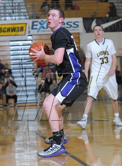 Thumbnail 2 in West Linn vs. South Eugene (Les Schwab Invitational) photogallery.