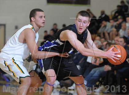 Thumbnail 1 in West Linn vs. South Eugene (Les Schwab Invitational) photogallery.