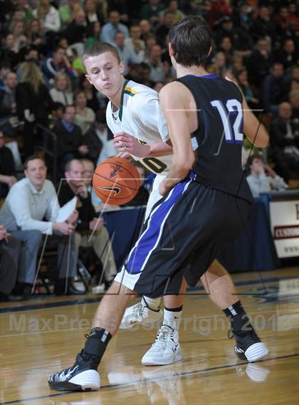 Thumbnail 3 in West Linn vs. South Eugene (Les Schwab Invitational) photogallery.