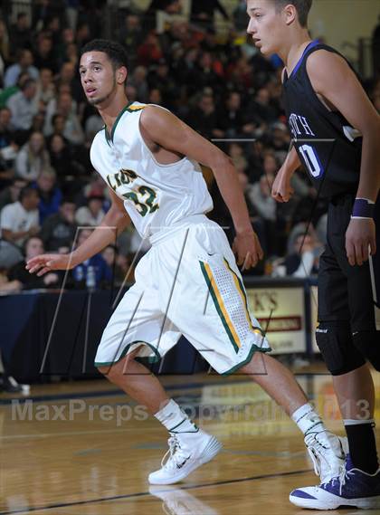 Thumbnail 1 in West Linn vs. South Eugene (Les Schwab Invitational) photogallery.