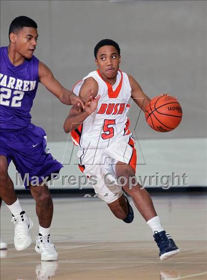 Thumbnail 3 in Warren vs. Fort Bend Bush (McDonald's Texas Invitational) photogallery.