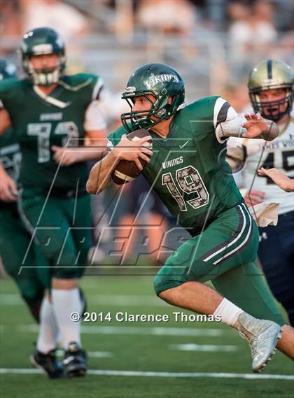 Thumbnail 2 in Wood @ Loudoun Valley photogallery.