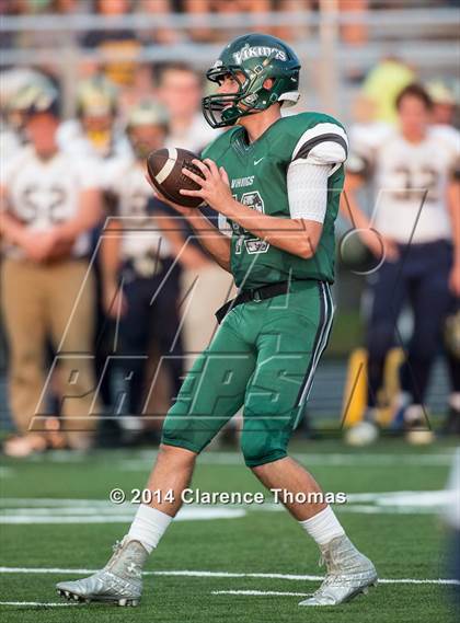 Thumbnail 1 in Wood @ Loudoun Valley photogallery.