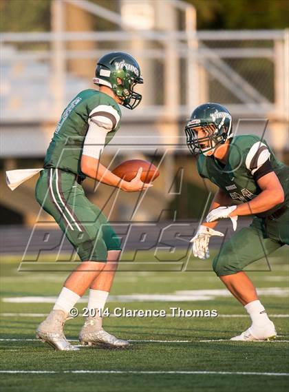 Thumbnail 1 in Wood @ Loudoun Valley photogallery.