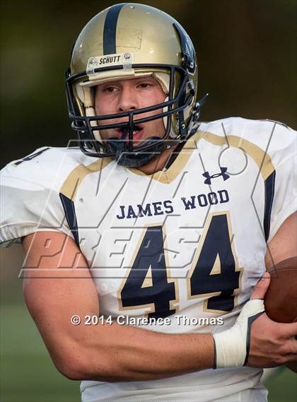 Thumbnail 1 in Wood @ Loudoun Valley photogallery.