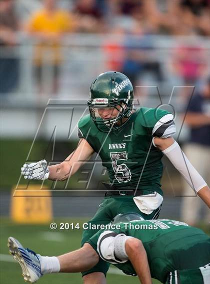 Thumbnail 2 in Wood @ Loudoun Valley photogallery.