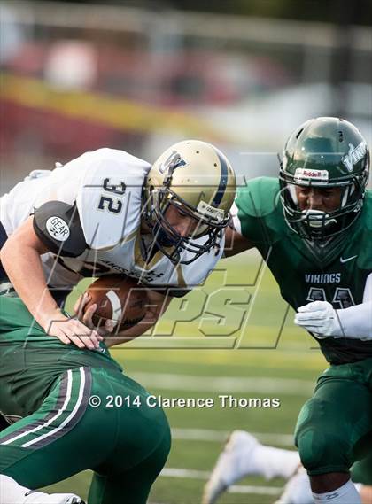 Thumbnail 3 in Wood @ Loudoun Valley photogallery.