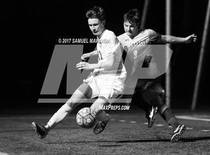 Thumbnail 2 in Harvard-Westlake vs St. Francis photogallery.