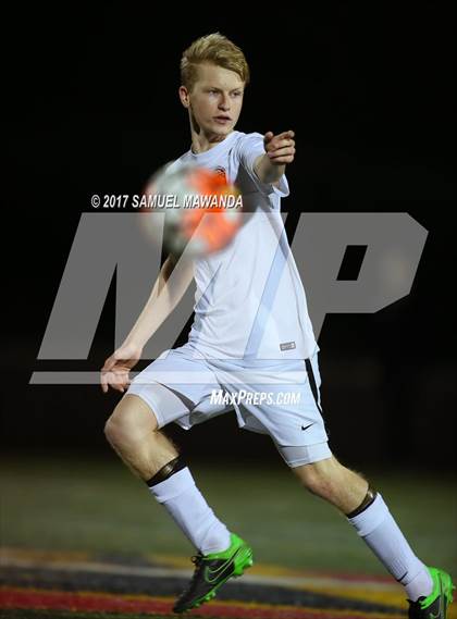 Thumbnail 2 in Harvard-Westlake vs St. Francis photogallery.