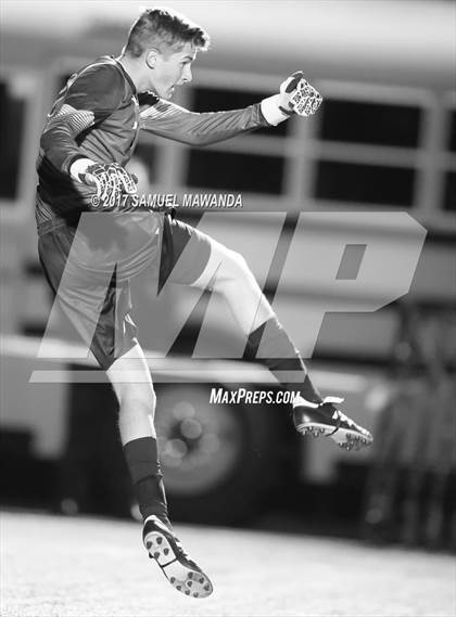 Thumbnail 1 in Harvard-Westlake vs St. Francis photogallery.