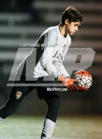 Thumbnail 3 in Harvard-Westlake vs St. Francis photogallery.