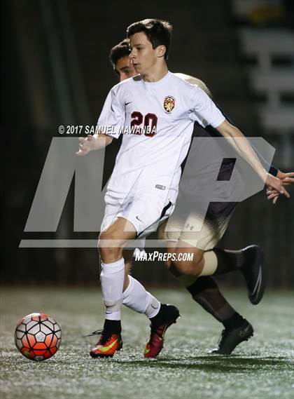 Thumbnail 1 in Harvard-Westlake vs St. Francis photogallery.