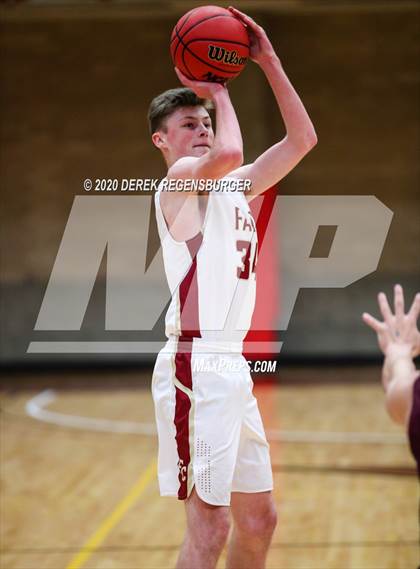 Thumbnail 3 in Faith Christian vs Alamosa (CHSAA 3A Great 8) photogallery.