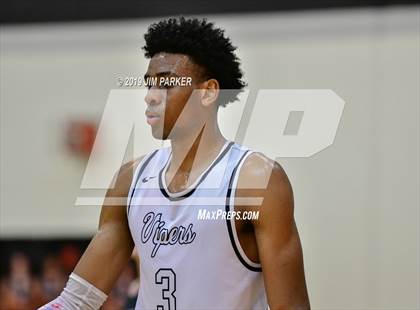 Thumbnail 3 in Round Rock @ Vandegrift photogallery.