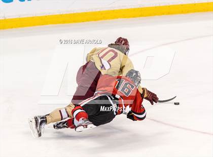Thumbnail 2 in Boston College High vs. Pope Francis (MIAA Division 1A Final) photogallery.