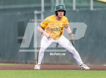 Thumbnail 3 in Douglas @ Bishop Manogue photogallery.