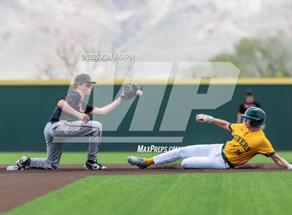 Thumbnail 1 in Douglas @ Bishop Manogue photogallery.