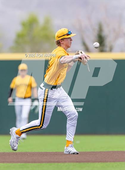 Thumbnail 1 in Douglas @ Bishop Manogue photogallery.