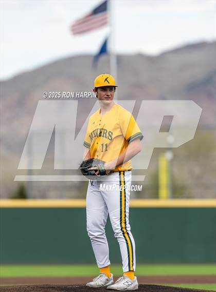 Thumbnail 1 in Douglas @ Bishop Manogue photogallery.