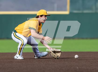 Thumbnail 2 in Douglas @ Bishop Manogue photogallery.