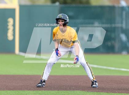 Thumbnail 1 in Douglas @ Bishop Manogue photogallery.