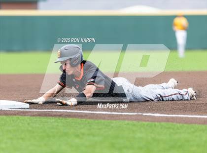 Thumbnail 1 in Douglas @ Bishop Manogue photogallery.