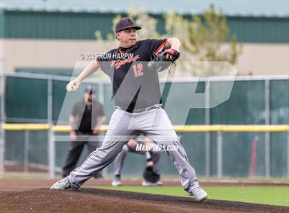 Thumbnail 2 in Douglas @ Bishop Manogue photogallery.