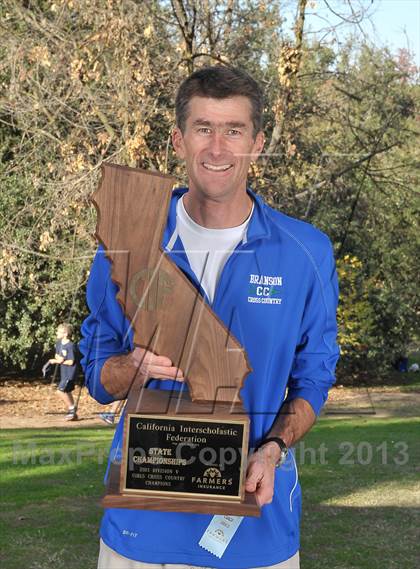 Thumbnail 2 in CIF State Cross Country Championships (Girls Awards) photogallery.