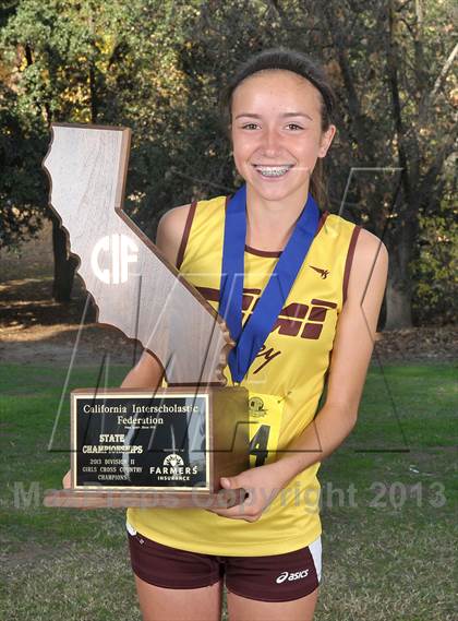 Thumbnail 2 in CIF State Cross Country Championships (Girls Awards) photogallery.