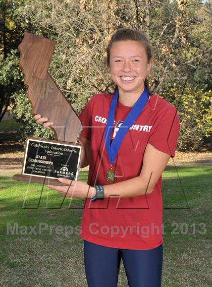 Thumbnail 2 in CIF State Cross Country Championships (Girls Awards) photogallery.