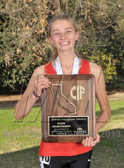 Thumbnail 3 in CIF State Cross Country Championships (Girls Awards) photogallery.