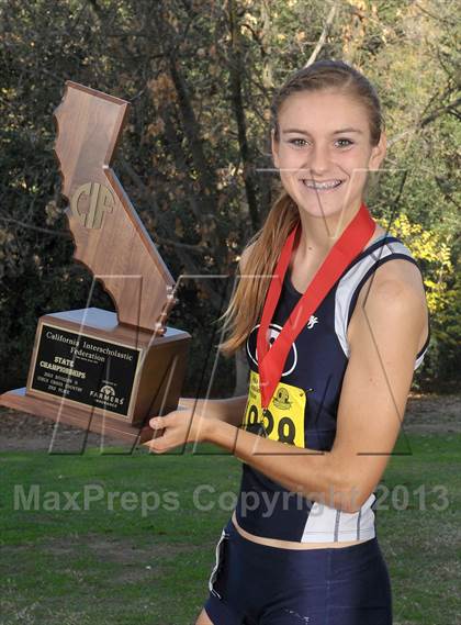 Thumbnail 3 in CIF State Cross Country Championships (Girls Awards) photogallery.