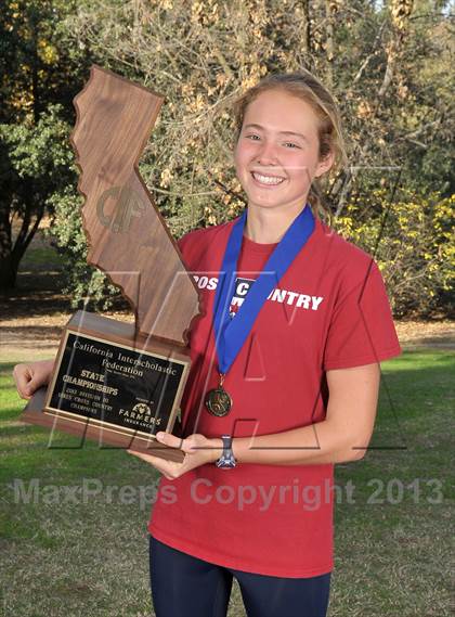 Thumbnail 3 in CIF State Cross Country Championships (Girls Awards) photogallery.