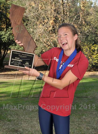 Thumbnail 3 in CIF State Cross Country Championships (Girls Awards) photogallery.