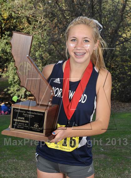 Thumbnail 2 in CIF State Cross Country Championships (Girls Awards) photogallery.