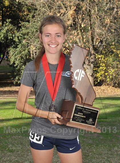 Thumbnail 1 in CIF State Cross Country Championships (Girls Awards) photogallery.