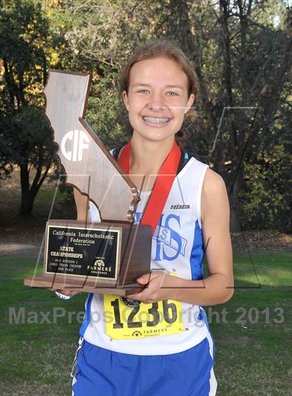 Thumbnail 3 in CIF State Cross Country Championships (Girls Awards) photogallery.