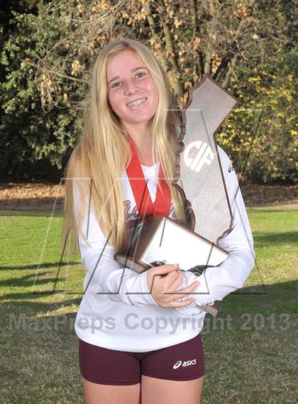 Thumbnail 2 in CIF State Cross Country Championships (Girls Awards) photogallery.
